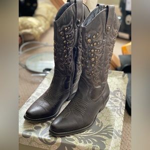 Limelight Cowboy boots - worn once to a Luke Bryan farm show